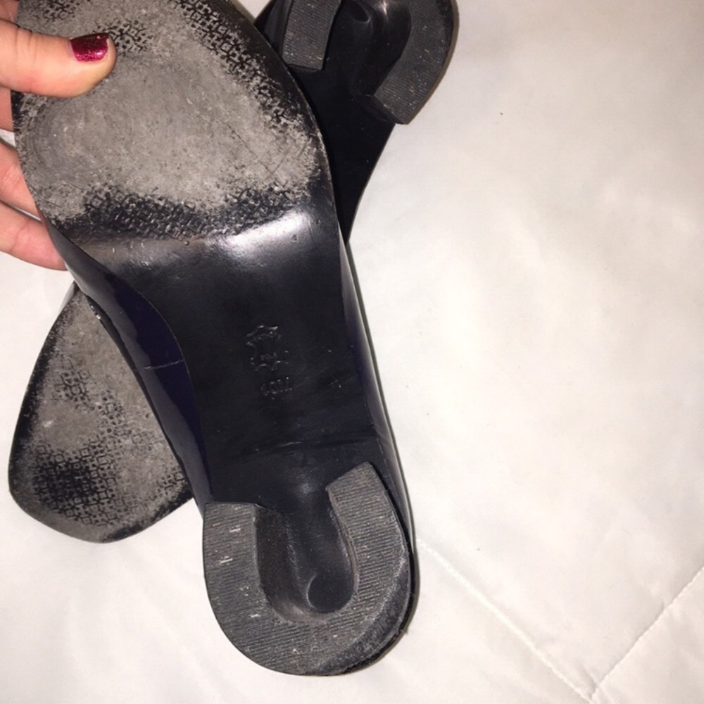 Tory Burch Gemini Link Heel - Picture 6 of 8